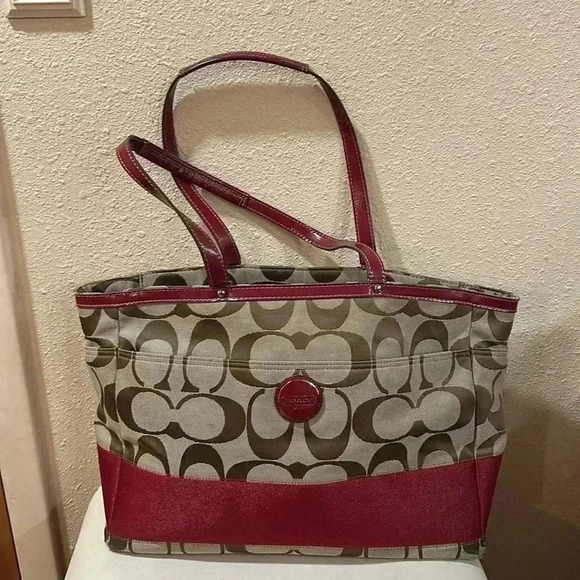 Coach diaper bag - Picture 1 of 13